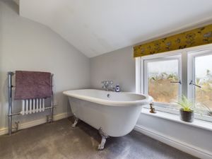 Family Bathroom- click for photo gallery